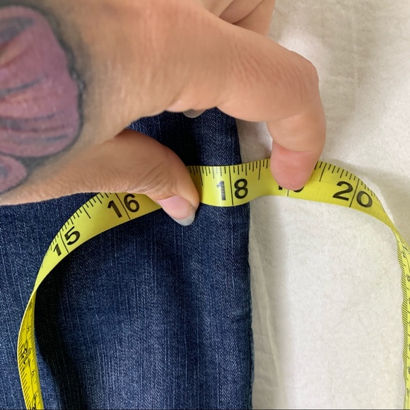 Express Design Studio Editor Shorts - Picture 10 of 13